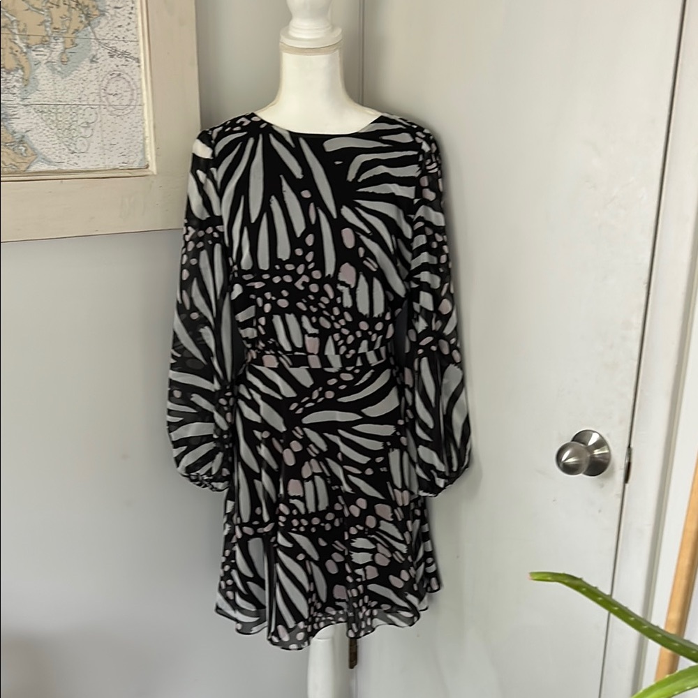 Milly Abstract Butterfly Patterned Long Sleeve Dress